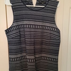 Banana Republic (Factory) NWT Sleeveless Sz L